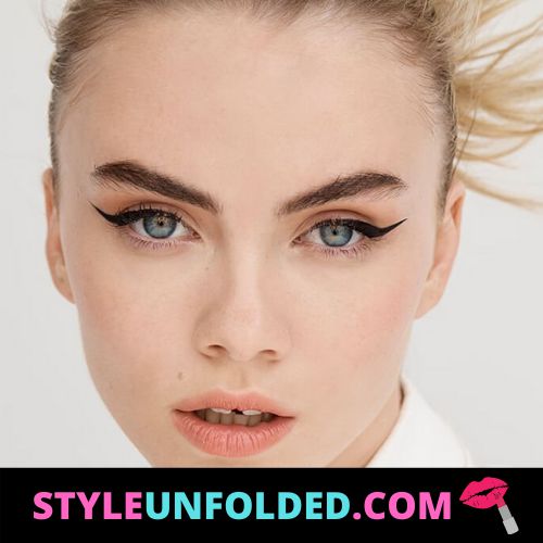 winged eyeliner for hooded eyes